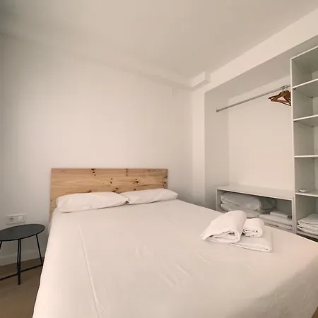 Artes Y Oficios Apartaments Ab Valencia Exterior photo